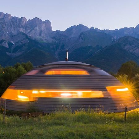 Au-Dela des Nuages, Maison d'hôtes insolite&SPA Aubessagne Exterior foto